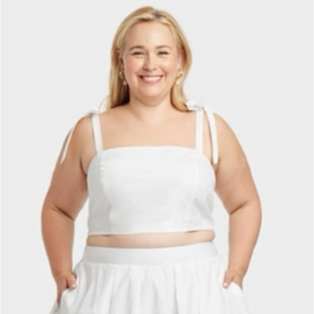 A New Day White Crop Top Size XL Tie Shoulder Strap 100% Cotton Smocked Back